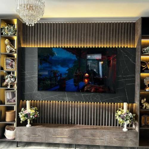 Mobilier living modern: loc TV cu LED-uri, depozitare deschisă și noptiere